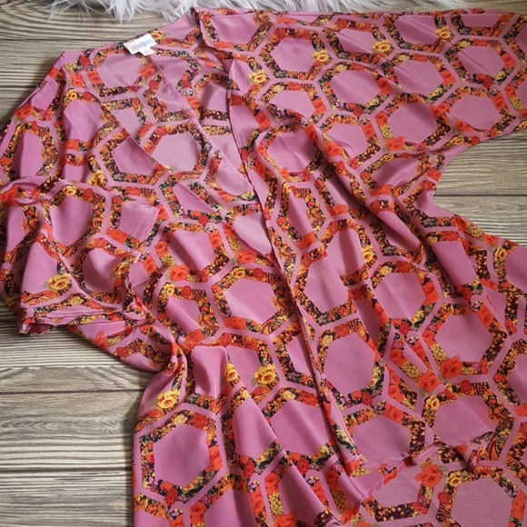 LuLaRoe Tops - LuLaRoe Pink Orange Lindsay Kimono Small